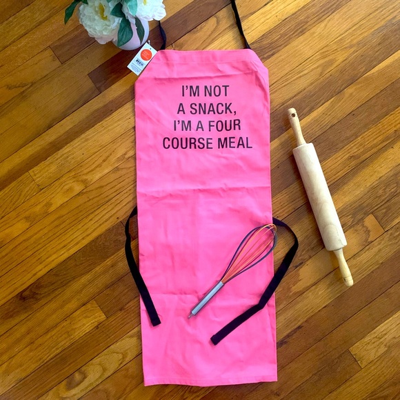 “I’M NOT A SNACK, I’M A FOUR COURSE MEAL” Apron - Picture 2 of 2